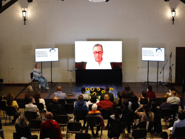 25 de junio de 2021, Rionegro, Antioquia. Guillermo Pérez Alzate o ‘Plablo Sevillano’,  reconoce públicamente ante familiares y amigos su responsabilidad en el asesinato de la hermana Yolanda Cerón. (Tomada por: Comisión de la Verdad).