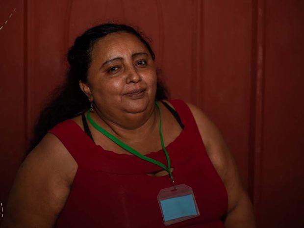 Francy Restrepo, lideresa social del Cauca, coordinadora de género de la Federación Nacional Sindical Unitaria Agropecuaria (Fensuagro), y una de las creadoras de 'Muñecas por la Paz'.