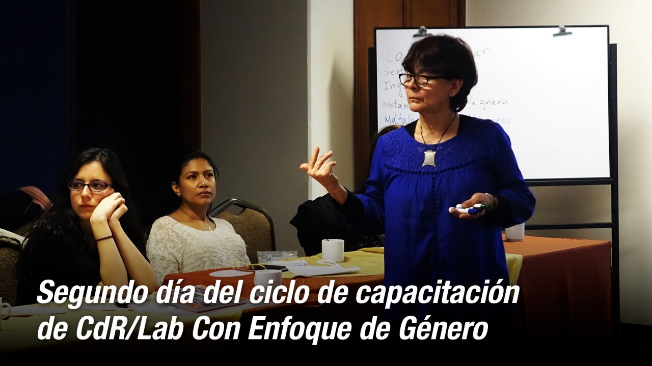 Sandra Sánchez y Fabiola Calvo en el segundo día de capacitación CdR/Lab Con Enfoque de Género